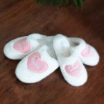Домашні капці з серцем 011 milk