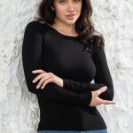 Жіночий лонгслів з віскози 23011-1 black