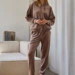 Велюровий домашній комплект LH503-01 Velour cappucino