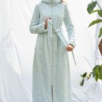 Длинный плюшевый халат с узором 2334 light blue rose